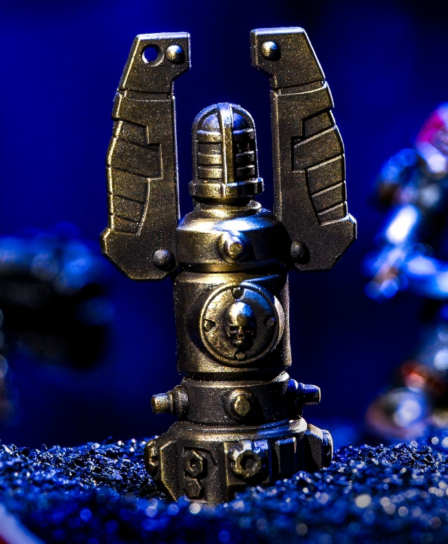 Thunderfall Drop Beacon – Warhammer 40K Inspired Prop / Keychain