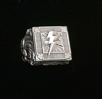 Ring of the Khan’s Skyseal – Warhammer 40K Inspired