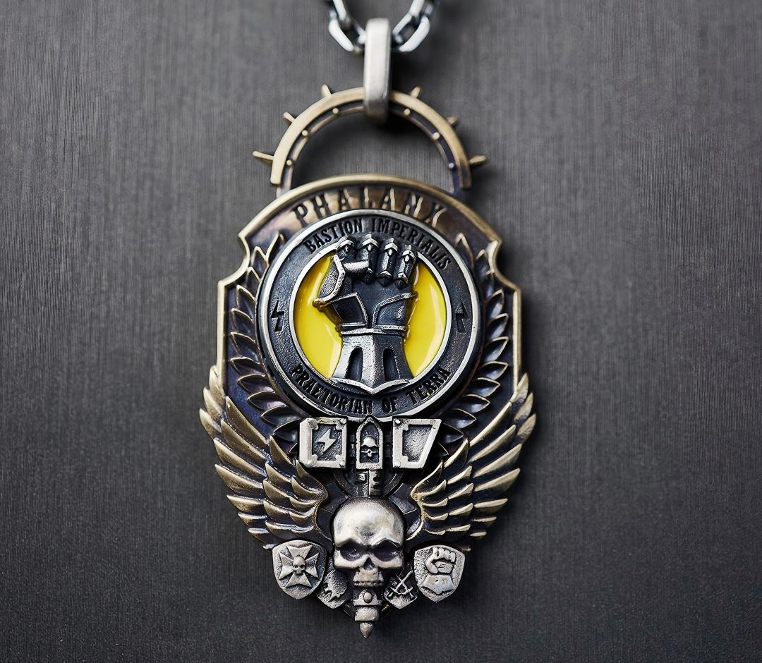 Warhammer Pendant – Hammer of Judgment, Icon of the Emperor