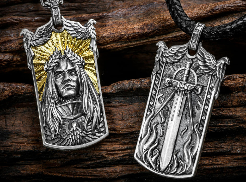 Warhammer 40K Emperor’s Tomb Necklace – Imperial Reliquary Pendant with Gothic Filigree