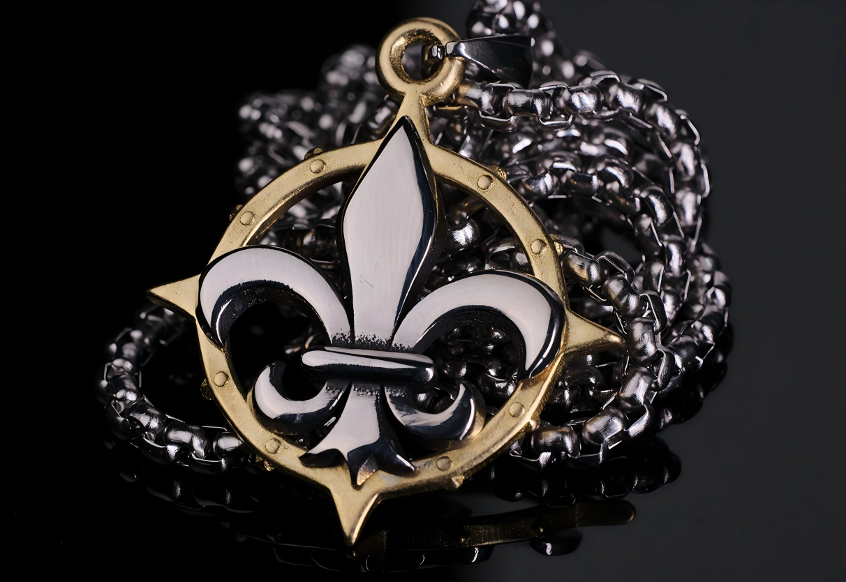 Canoness Sanctity Pendant – Faith is Armor, Fire is Judgment