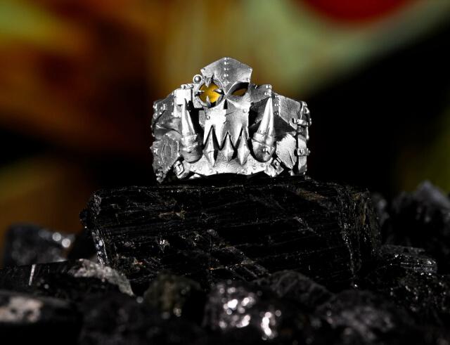 Ork WAAAGH! Ring – A Warhammer-Inspired Ring of Brutality & Green Energy