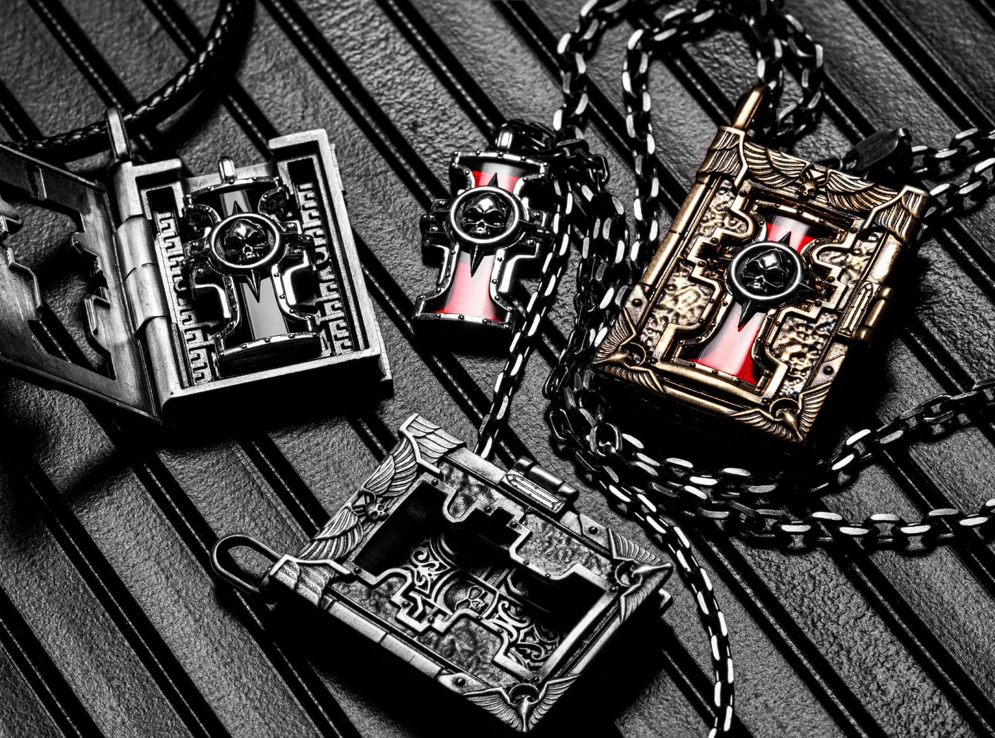 Warhammer 40K Imperial Court of Judgement  Inquisition Pendant- Brass Book of Saint Codex with Removable Seal |Warhammer Jewelry | Gothic Locket Necklace