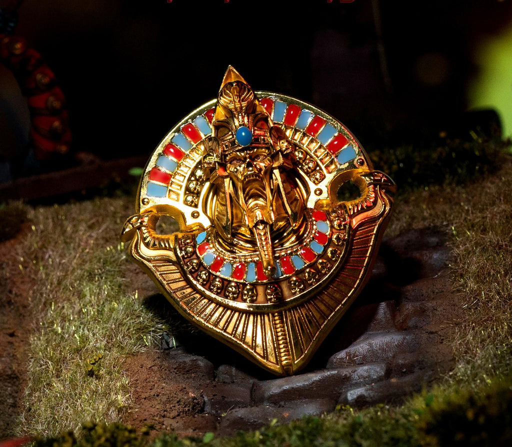 The Gaze Brooch – Warhammer 40K Inspired