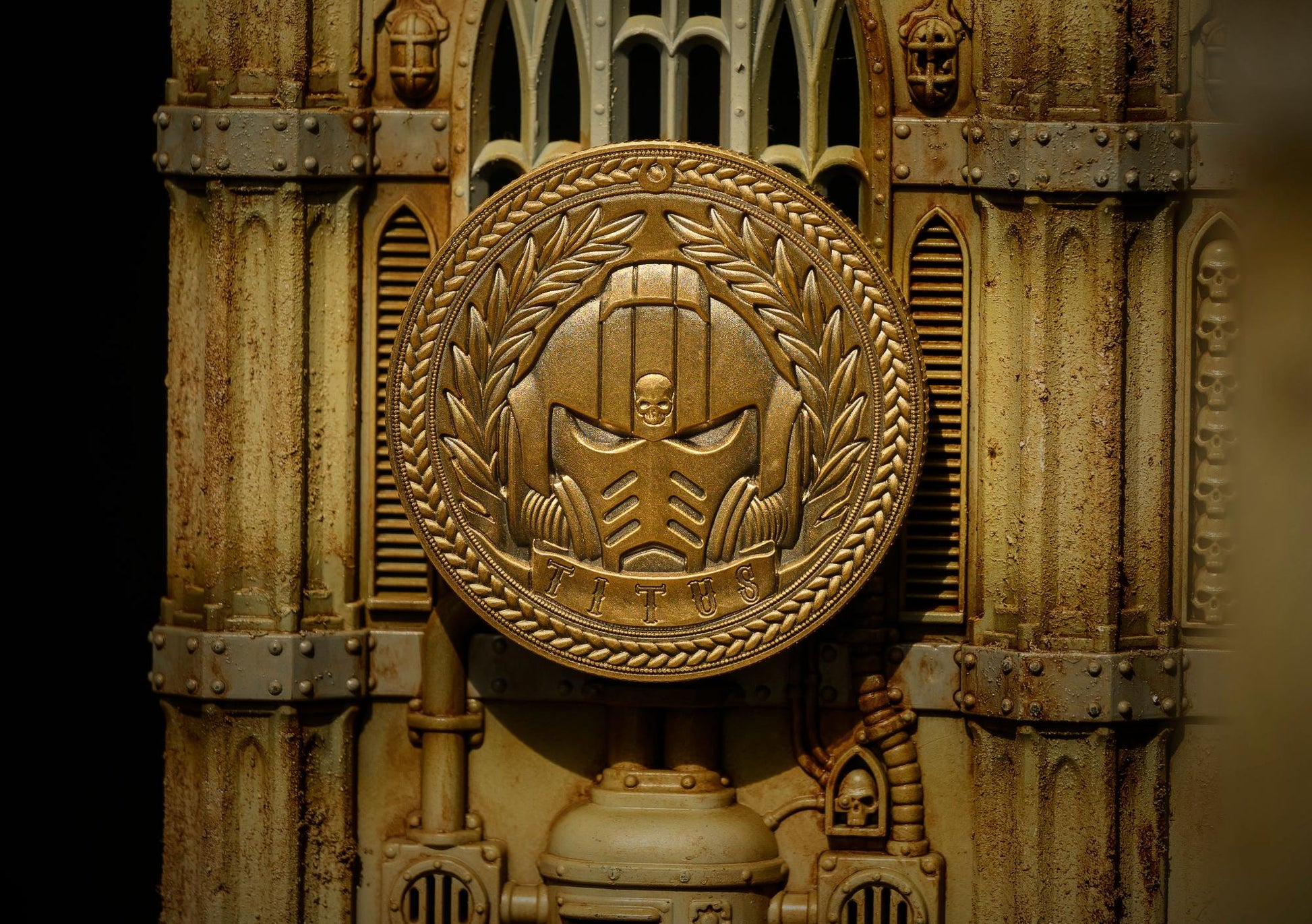 Warhammer 40K Space Marine Commemorative Coin – Captain Titus Exclusive Token, Fan-Made Collectible, Embossed Copper Medallion