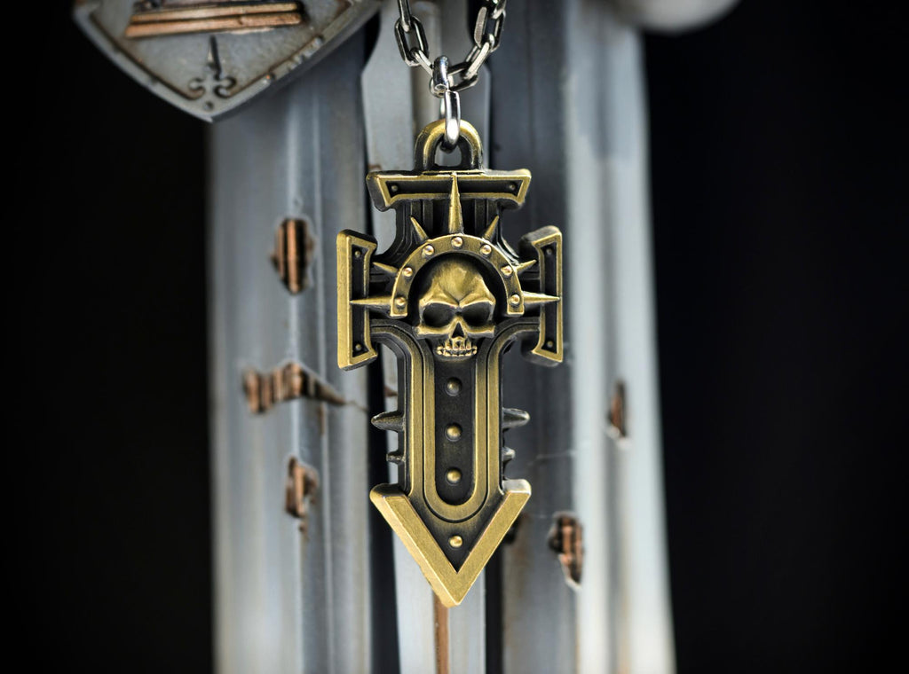 Warhammer 40K Indomitus Crusade Honour Relic – Inquisitorial Skull Cross Pendant / Keychain