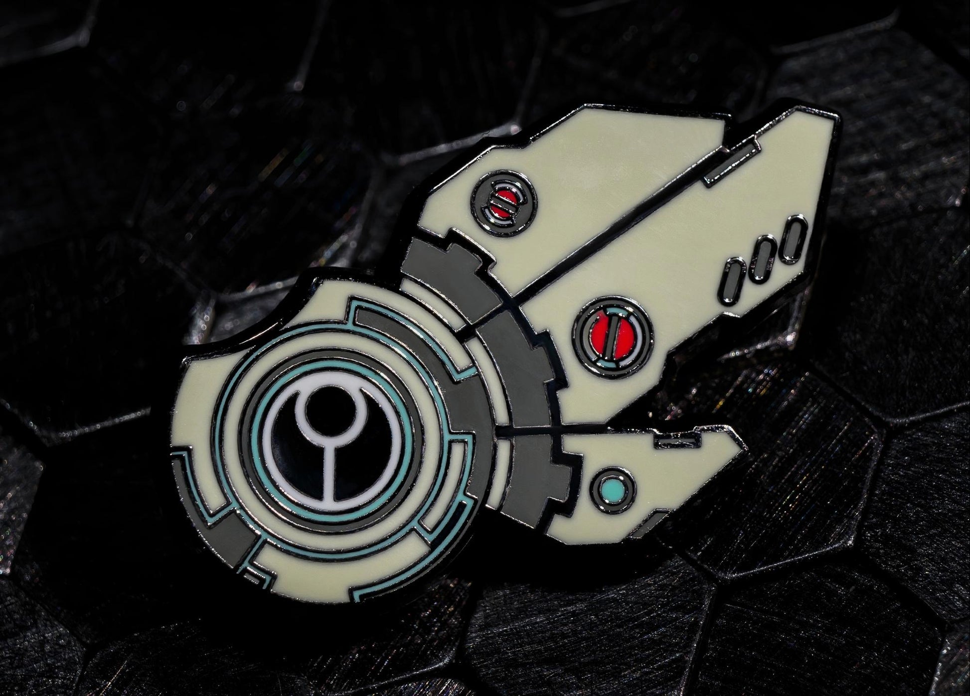Power Shield Brooch – Warhammer 40K Inspired