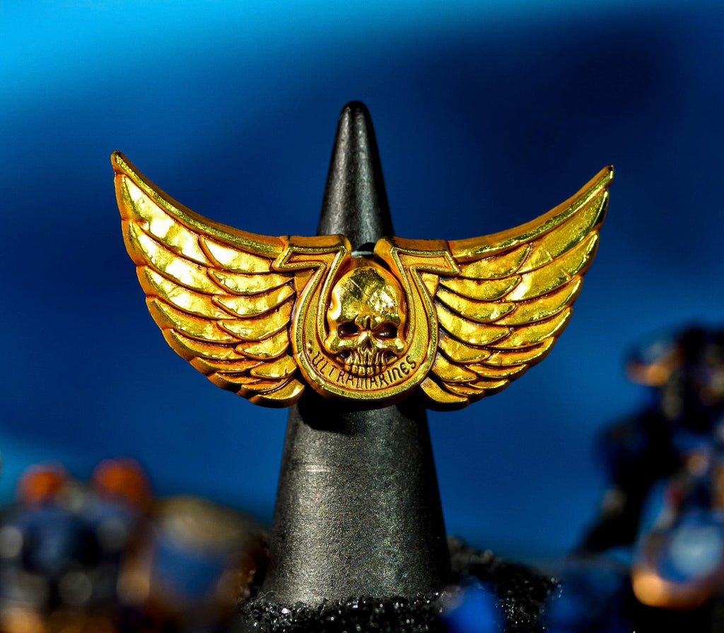Aeldari Wings Pin Badge - Warhammer 40K Inspired