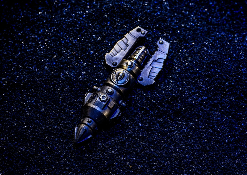 Thunderfall Drop Beacon – Warhammer 40K Inspired Prop / Keychain