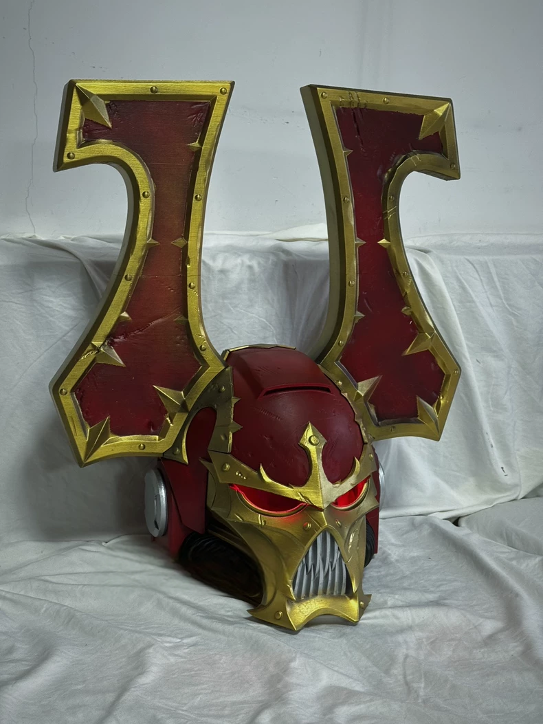 Helmet of the Blood Reaver – Chaos Warlord Cosplay Armor Prop