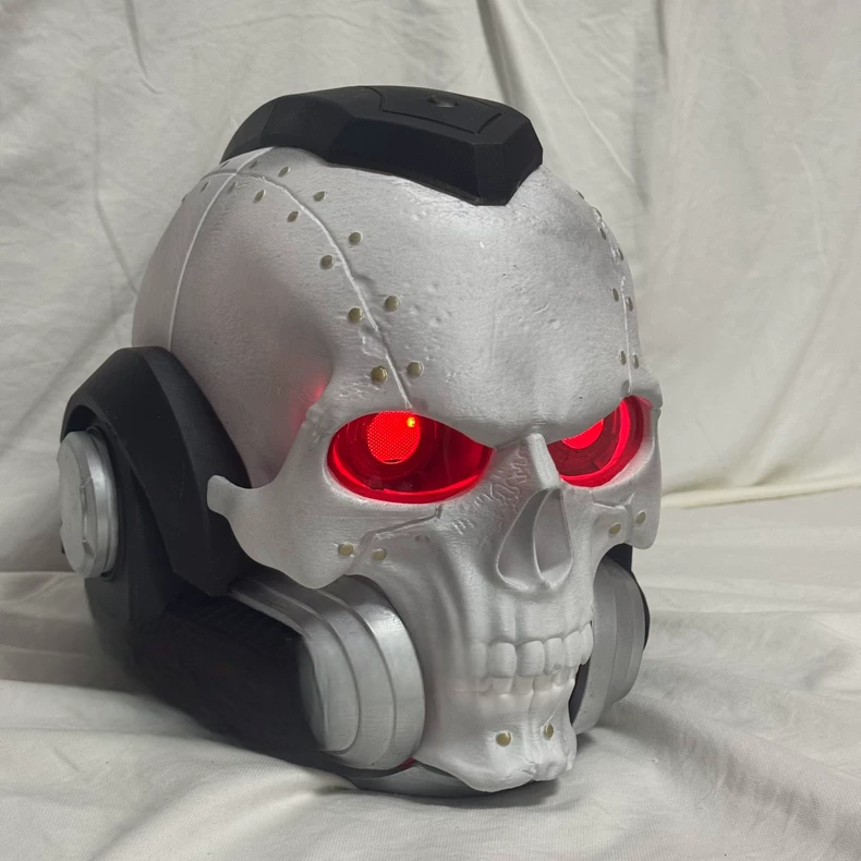 Warhammer 40K Skull Tech Helmet – Adeptus Mechanicus Inspired Deathmask Cosplay Prop