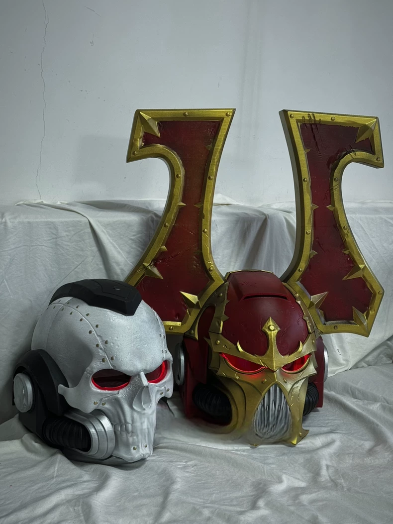Helmet of the Blood Reaver – Chaos Warlord Cosplay Armor Prop