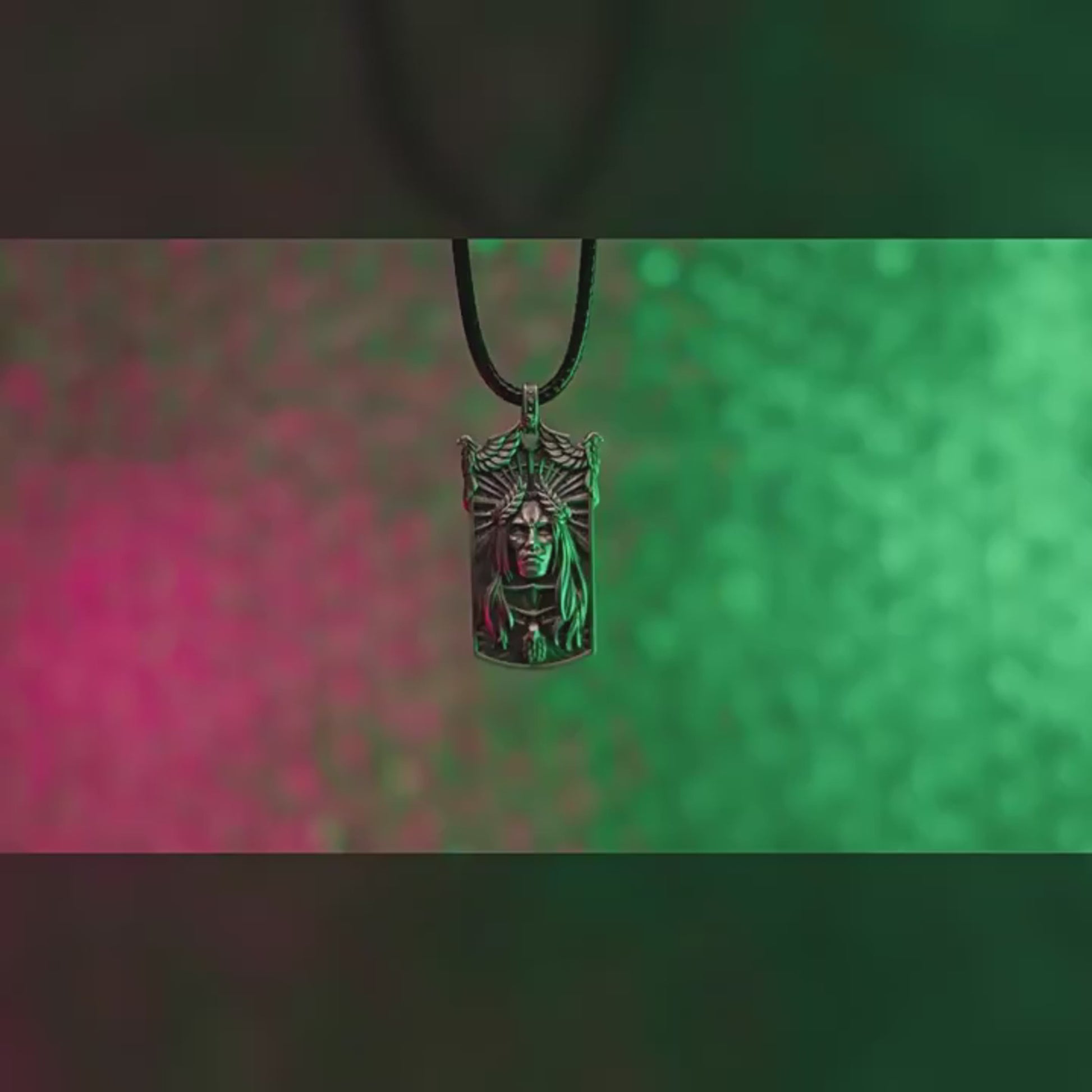 Warhammer 40K Emperor’s Tomb Necklace – Imperial Reliquary Pendant with Gothic Filigree