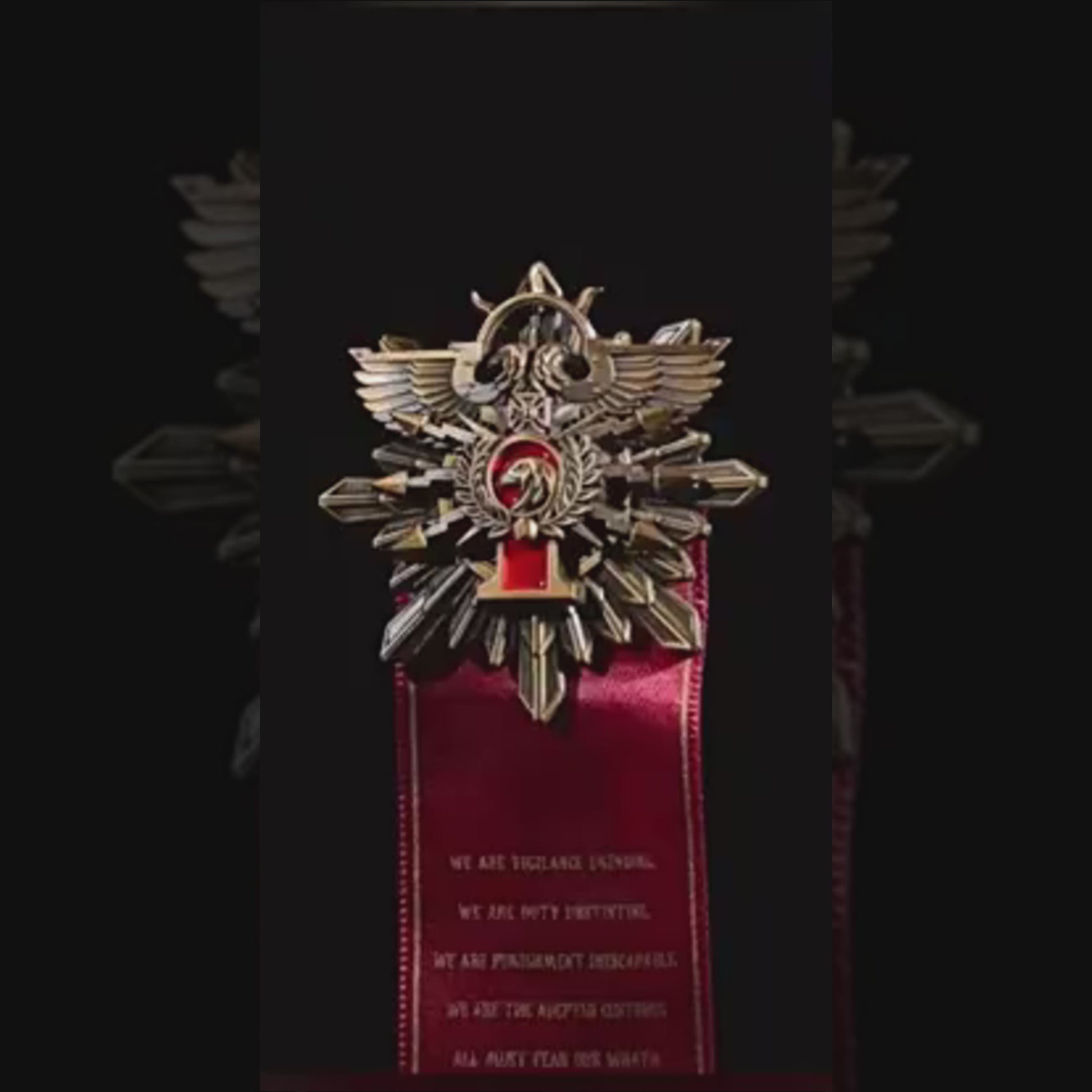 Warhammer 40K Enamel Pin-Adeptus Custodes Bodyguards Badge | Gold Plated Brooch | Astra Miliitarum Fan Gift | Gothic Sci-Fi Pin | 40K Merch