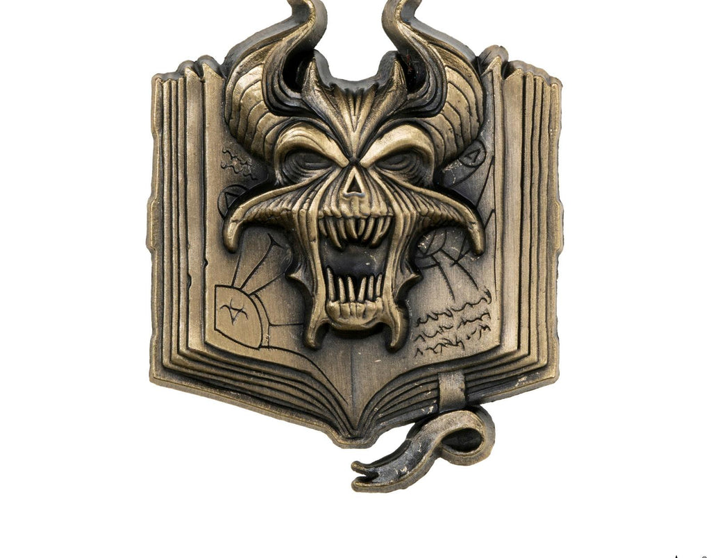 Honor Company Battle Badge – Warhammer-Inspired Service Medallion Pin