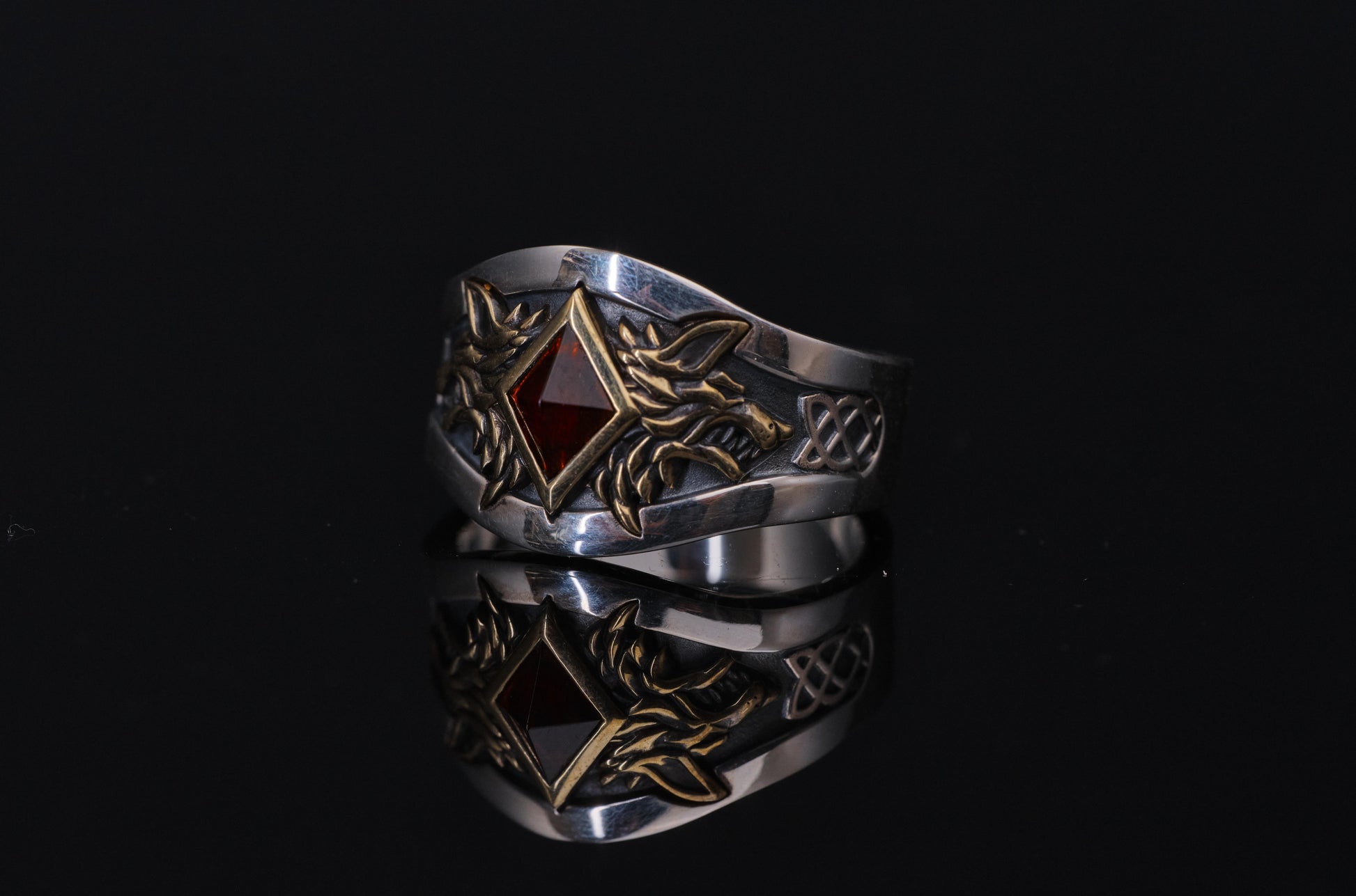 Ring of Russ – Warhammer 40K Inspired