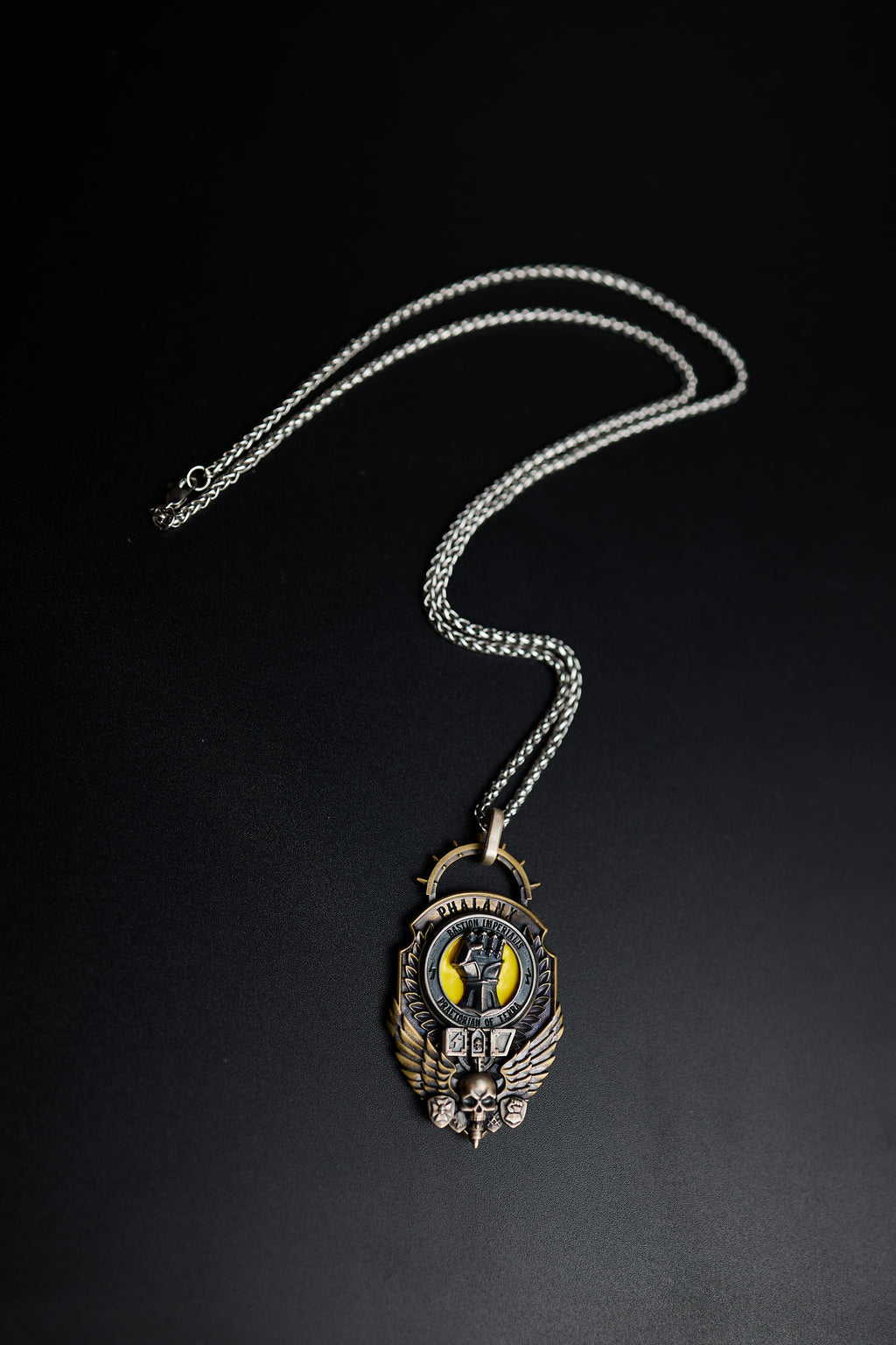 Warhammer Pendant – Hammer of Judgment, Icon of the Emperor