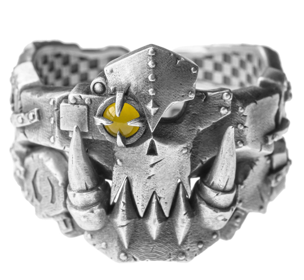 Ork WAAAGH! Ring – A Warhammer-Inspired Ring of Brutality & Green Energy