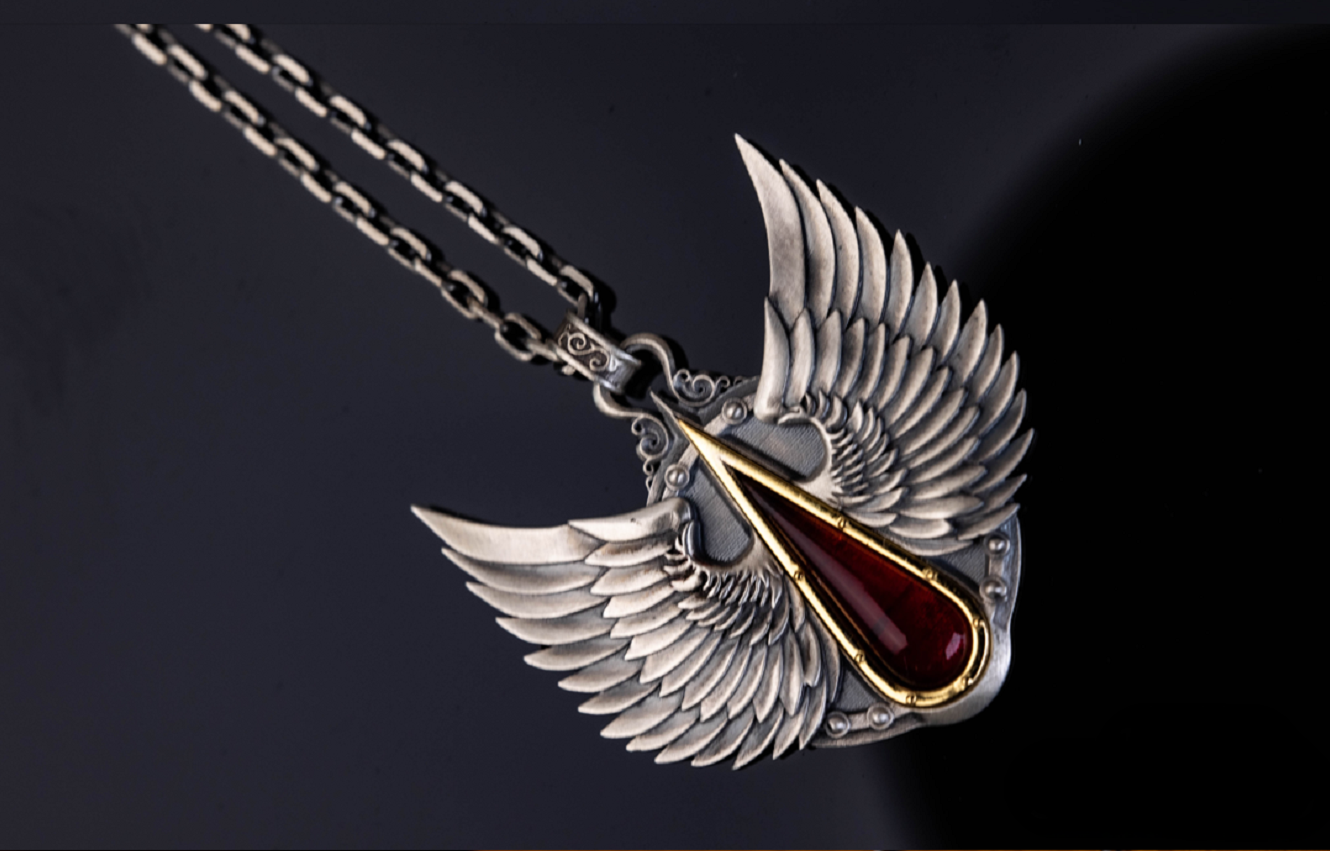 Warhammer 40K Emperor’s Reliquary Pendant – Gothic Tomb Necklace with Imperial Filigree